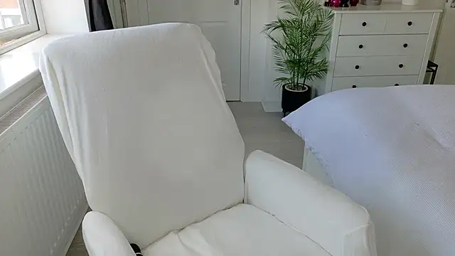 Missalex xo online show from 28, 6, 2026