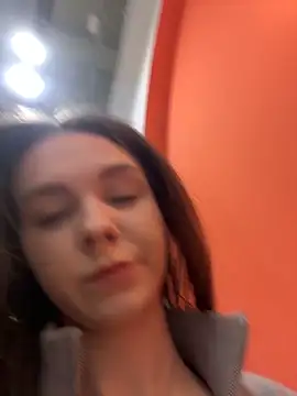 MilaBee online show from 23, 2, 2026