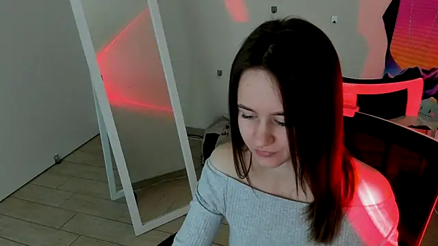 Catherine e online show from 3, 10, 2025