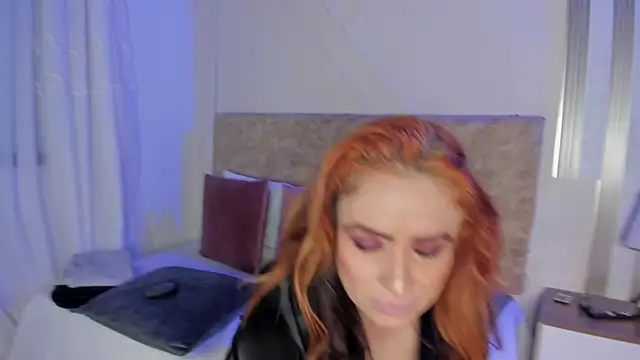 Snapshot of angelinarouse_ chatting on 27, 9, 2025 angelinarouse online show from 27, 9, 2025