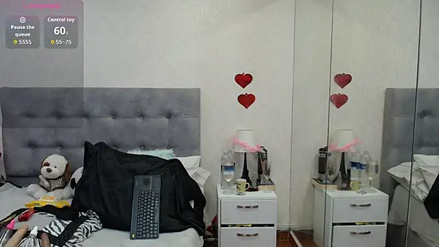 ScarlettGreen  online show from 3, 3, 2026