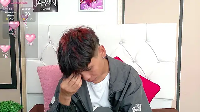 Snapshot of Ethan_Westt chatting on 3, 11, 2025 Ethan Westt online show from 3, 11, 2025