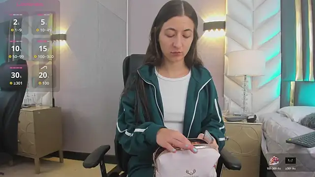 SaraJonness online show from 21, 11, 2025