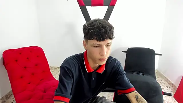 Sara and Alexis online show from 18, 3, 2025