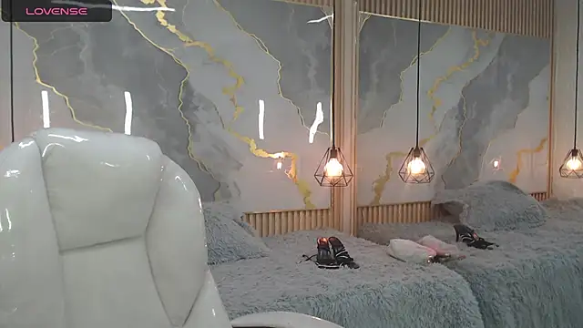 Snapshot of nei_girl chatting on 13, 9, 2025 nei girl online show from 13, 9, 2025