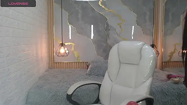 Snapshot of nei_girl chatting on 14, 10, 2025 nei girl online show from 14, 10, 2025
