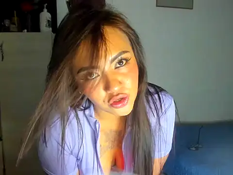 Snapshot of KatyBrunette chatting on 16, 11, 2025 KatyBrunette online show from 16, 11, 2025