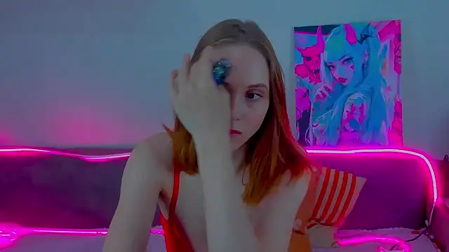 Snapshot of Gina_lovelyy chatting on 9, 9, 2025 Gina lovelyy online show from 9, 9, 2025