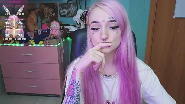 Manuela unicorn online show from 26, 9, 2025