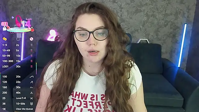 LuxSopphia online show from 28, 2, 2026