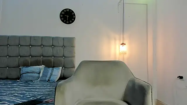 samxx muscle online show from 9, 1, 2026