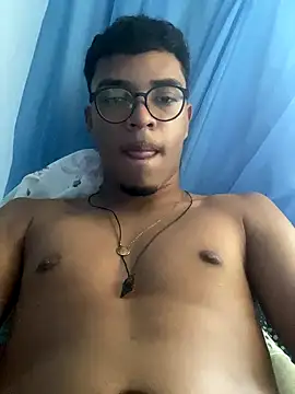 Snapshot of hiaguexxx chatting on 11, 10, 2025 hiaguexxx online show from 11, 10, 2025