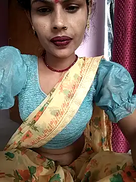 Eshna Dabral online show from 5, 10, 2025