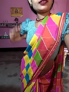 Eshna Dabral online show from 12, 11, 2025