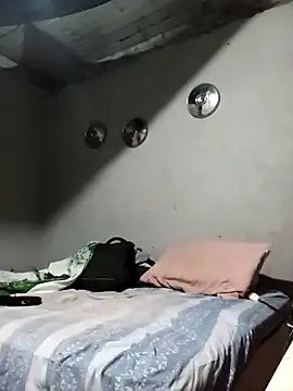 Tiococo420 online show from 6, 10, 2025