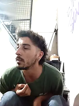 Tiococo420 online show from 18, 10, 2025