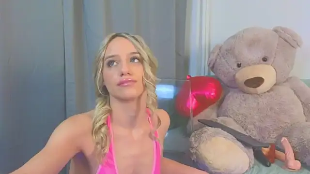 Snapshot of MellisaKim chatting on 22, 11, 2025 MellisaKim online show from 22, 11, 2025