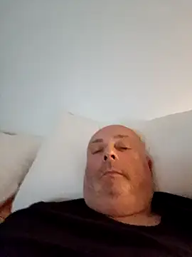 Snapshot of Alexis_Bull chatting on 22, 3, 2025 Alexis Bull online show from 22, 3, 2025