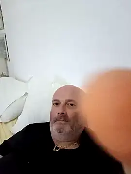 Snapshot of Alexis_Bull chatting on 20, 9, 2025 Alexis Bull online show from 20, 9, 2025