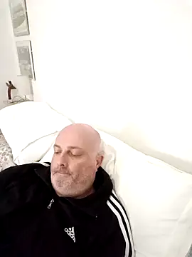 Snapshot of Alexis_Bull chatting on 6, 2, 2026 Alexis Bull online show from 6, 2, 2026