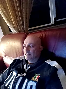 Snapshot of Alexis_Bull chatting on 17, 2, 2026 Alexis Bull online show from 17, 2, 2026