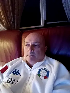 Snapshot of Alexis_Bull chatting on 22, 2, 2026 Alexis Bull online show from 22, 2, 2026