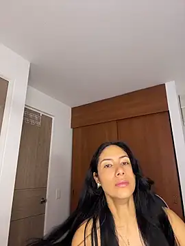 ArianaReynoldss online show from 3, 4, 2026