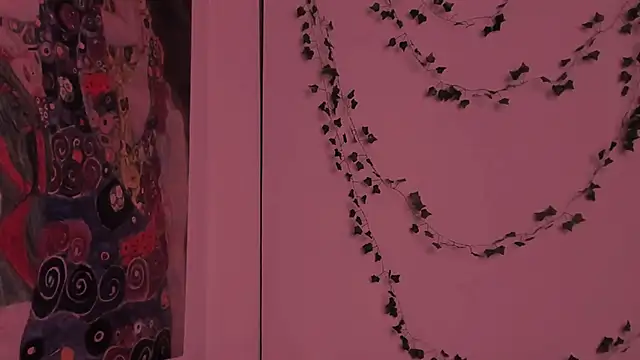 secret princess online show from 31, 10, 2025