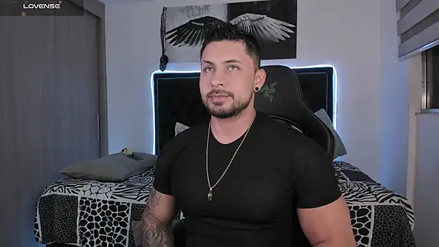 santi aesthetic online show from 4, 6, 2026