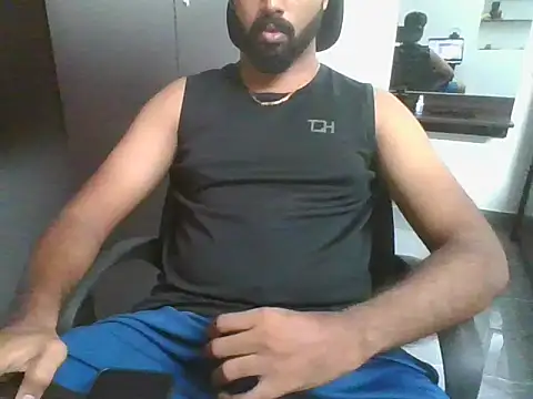 Snapshot of lovelyakash69 chatting on 17, 10, 2025 lovelyakash69 online show from 17, 10, 2025