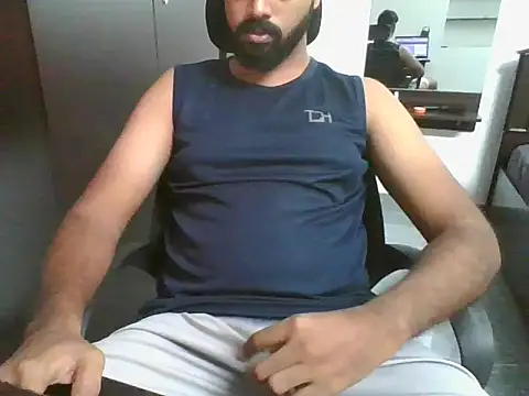 Snapshot of lovelyakash69 chatting on 13, 11, 2025 lovelyakash69 online show from 13, 11, 2025