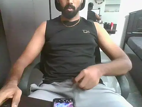 lovelyakash69 online show from 20, 5, 2026