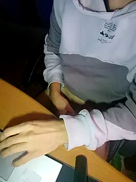 tipetto06 online show from 21, 10, 2025