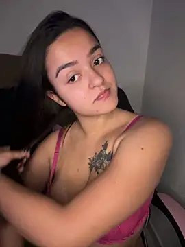 Manu 2002  online show from 18, 9, 2025