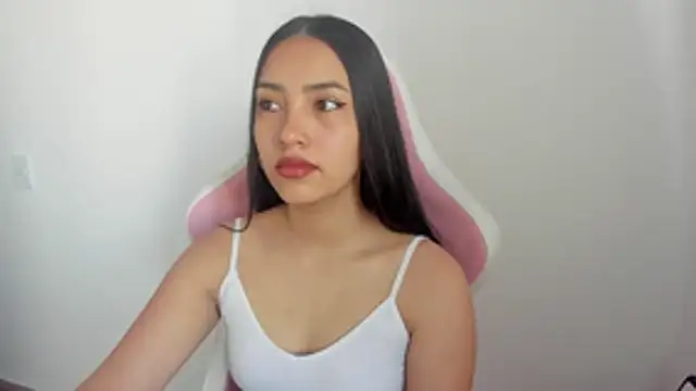 Snapshot of karely_sweet_ chatting on 10, 7, 2026 karely sweet online show from 10, 7, 2026