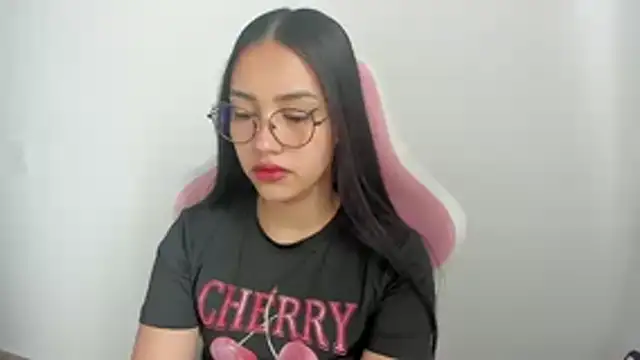 Snapshot of karely_sweet_ chatting on 11, 7, 2026 karely sweet online show from 11, 7, 2026