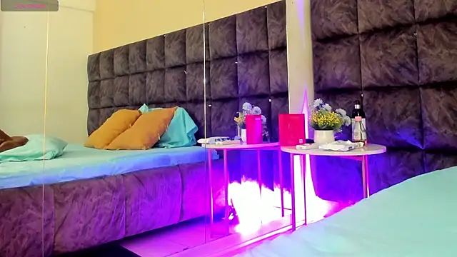 Snapshot of MeliissaAdamss chatting on 6, 10, 2025 MeliissaAdamss online show from 6, 10, 2025