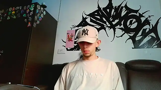 Chris  Jones online show from 17, 6, 2026