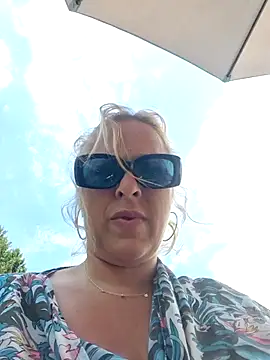 Snapshot of chupasexy chatting on 19, 6, 2026 chupasexy online show from 19, 6, 2026