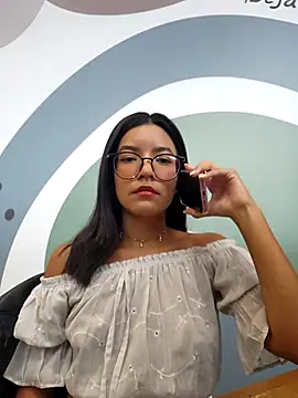 Pretty roxxyy online show from 19, 9, 2025