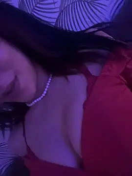 Snapshot of QueenLujaine chatting on 31, 5, 2026 QueenLujaine online show from 31, 5, 2026