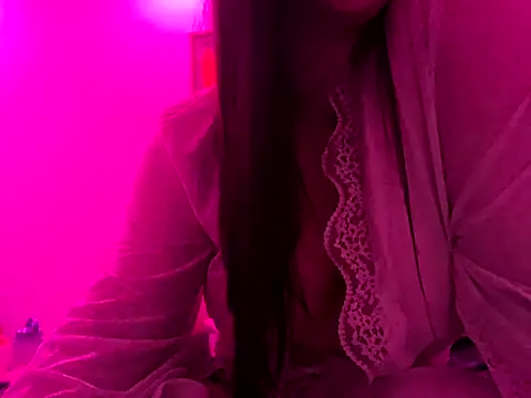 MoonlitLust online show from 23, 4, 2026