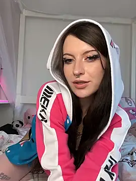 Snapshot of kittlunixx chatting on 13, 10, 2025 kittlunixx online show from 13, 10, 2025