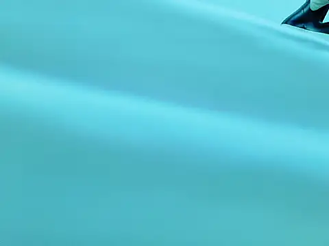 Raven goth online show from 19, 12, 2025