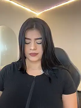 Snapshot of Kariina__69 chatting on 16, 10, 2025 Kariina 69 online show from 16, 10, 2025