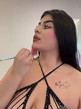 Snapshot of Kariina__69 chatting on 7, 11, 2025 Kariina 69 online show from 7, 11, 2025