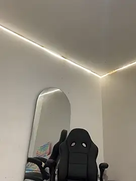 Snapshot of Kariina__69 chatting on 26, 11, 2025 Kariina 69 online show from 26, 11, 2025