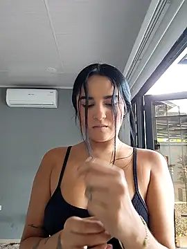 Snapshot of Rosa_Warreen_ chatting on 5, 10, 2025 Rosa Warreen online show from 5, 10, 2025