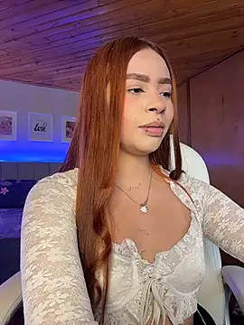 Snapshot of Cristina_pinkk chatting on 5, 3, 2026 Cristina pinkk online show from 5, 3, 2026