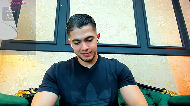 Snapshot of GrantBlake chatting on 14, 2, 2026 GrantBlake online show from 14, 2, 2026